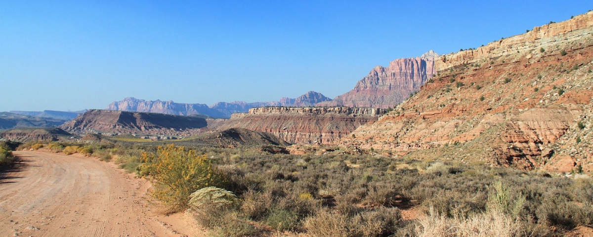 Chinle Trail