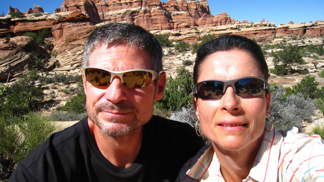 Stefano et Marie-Catherine à The Needles, Canyonlands National Park, dans l'Utah.