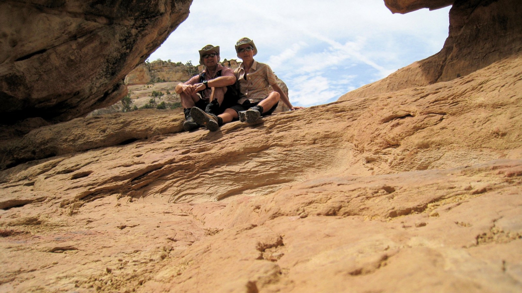 Stefano et Marie-Catherine sur le Devils Kitchen Trail, au Colorado National Monument, près de Fruita, dans le Colorado.