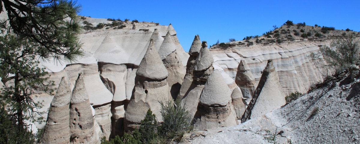 Des spires et des cônes à Kasha-Katuwe Tent Rocks National Monument.