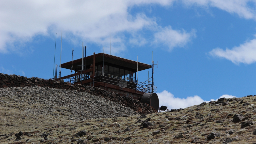 Le "fire lookout", ou poste de guet, du Mount Washburn, à Yellowstone National Park.