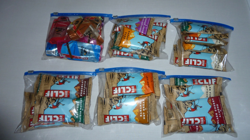 Notre stock de Clif Bars pour le Rim-to-Rim de 2012, au Grand Canyon.