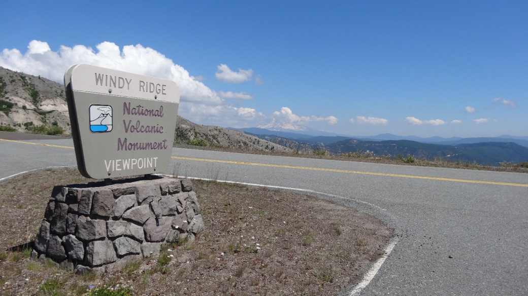 Arrivée à Windy Ridge Viewpoint, au Mount St. Helens National Volcanic Monument.