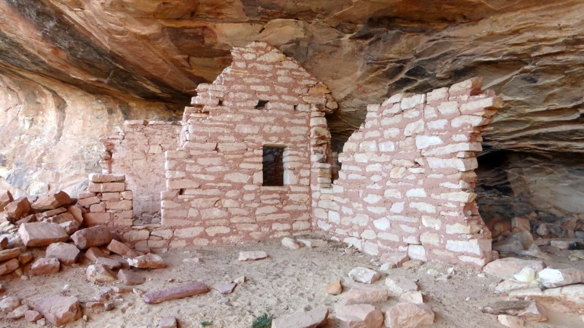 Fish Mouth Cave Canyon – Cedar Mesa – Utah