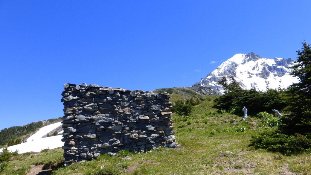 McNeil Point Shelter, un refuge situé au Mount Hood, Oregon.