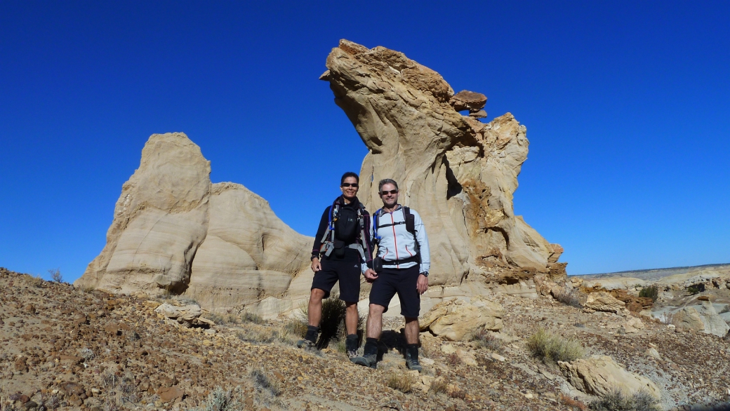 Stefano et Marie-Catherine à De-Na-Zin Wilderness, près de Bloomfield, au Nouveau-Mexique.