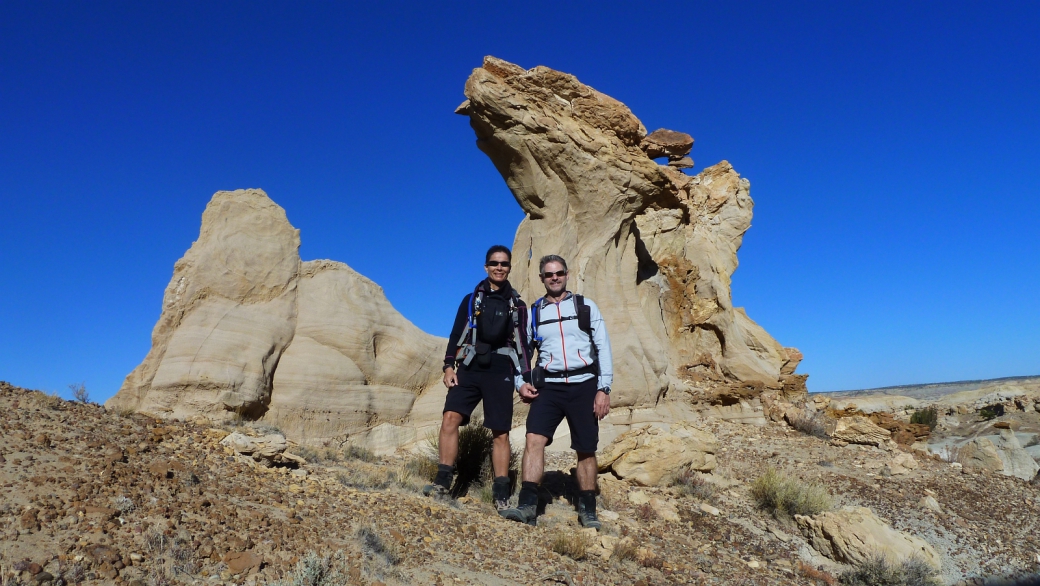 Stefano et Marie-Catherine à De-Na-Zin Wilderness, près de Bloomfield, au Nouveau-Mexique.