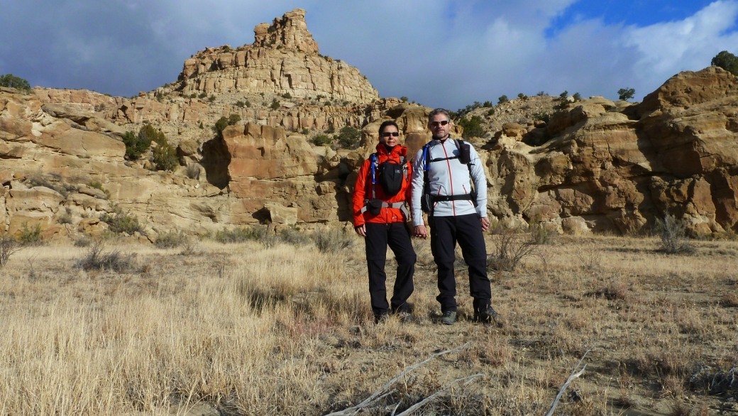 Stefano et Marie-Catherine lors de leur première visite de Crow Canyon, près de Farmington, au Nouveau-Mexique.