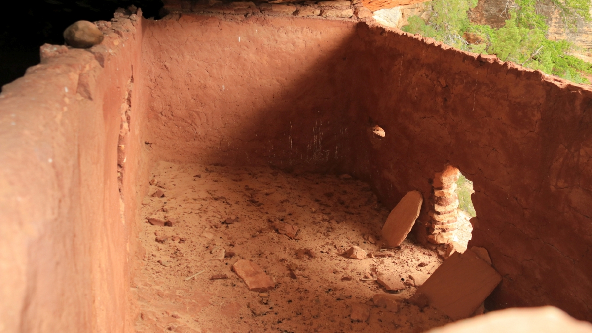 Three Fingers Ruins – Hammond Canyon – Utah