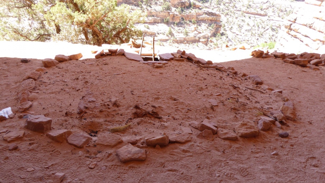 Le Perfect Kiva, dans le First Fork of Slickhorn Canyon. Cedar Mesa, près de Blanding, Utah.