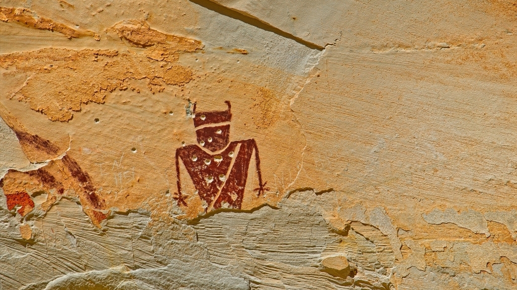 Détail sur un personnage du Temple Mountain Pictograph Panel. Près de Green River, dans l'Utah.