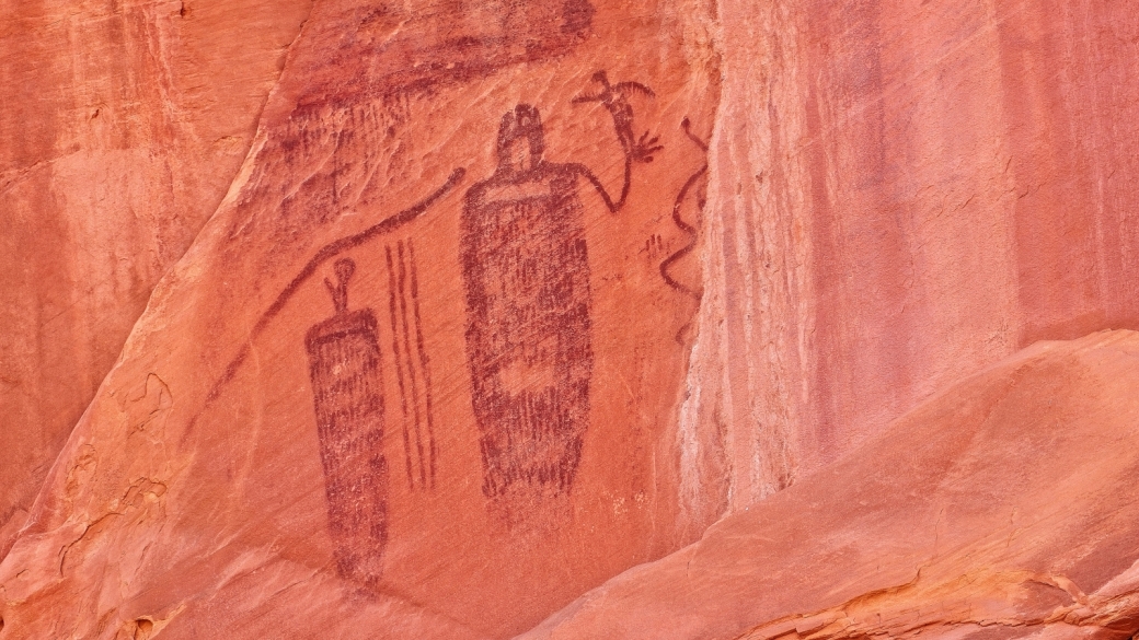 Le Snake in Mouth Panel du Seven Mile Canyon, près de Moab, dans l'Utah.