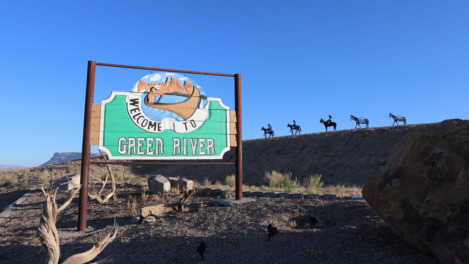 Roadside Attraction Sego Ghost Town - Thompson - Road Trip Ryan