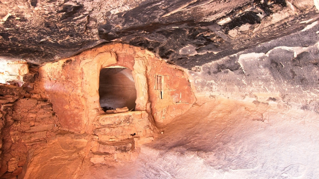 Petite construction à l'intérieur de Jailhouse Ruins, à Bullet Canyon, dans l'Utah.