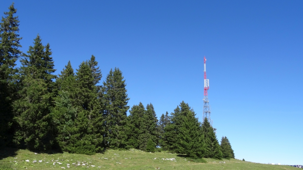 La nouvelle antenne de Swisscom de La Barillette. L'ancienne a été dynamitée le 24 mai 2018.