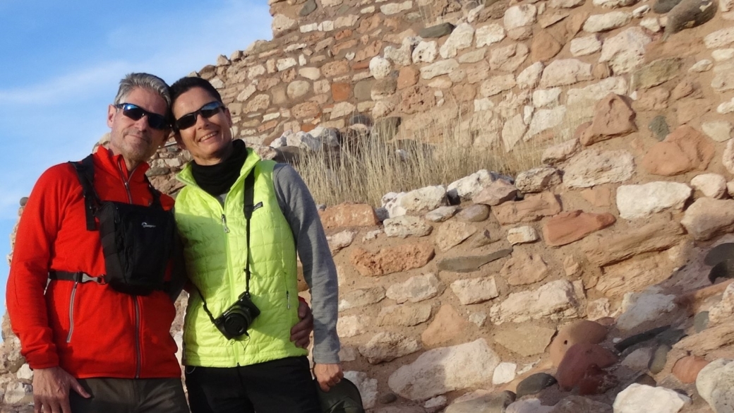 Stefano et Marie-Catherine à Tuzigoot National Monument, près de Sedona, dans l'Arizona. 