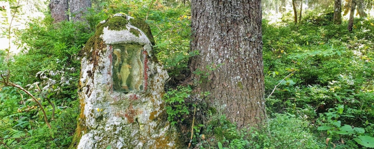 La vierge du Sentier des Begnines.