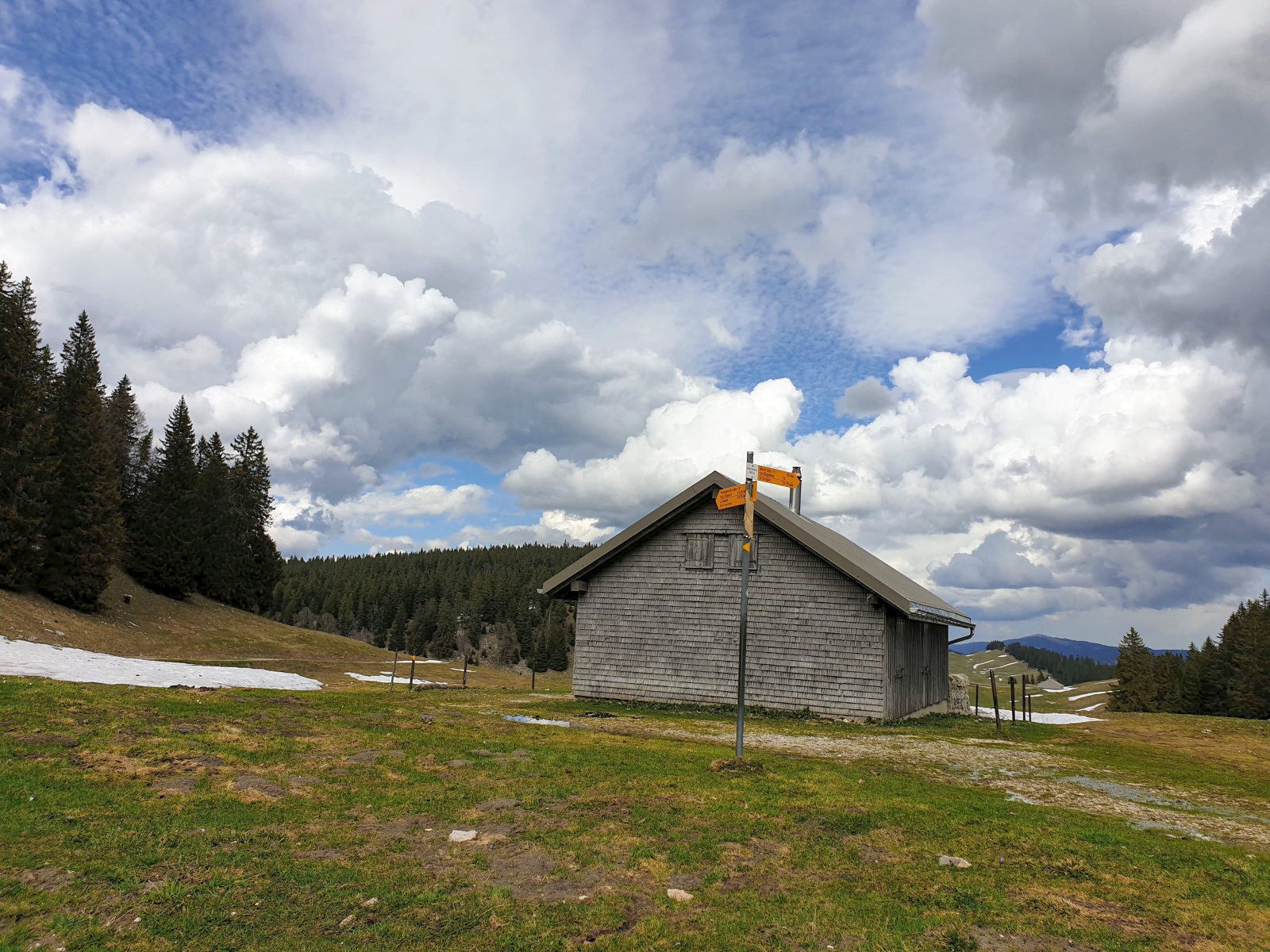 Cabane des Électriciens – Arzier-Le Muids – Vaud – Suisse