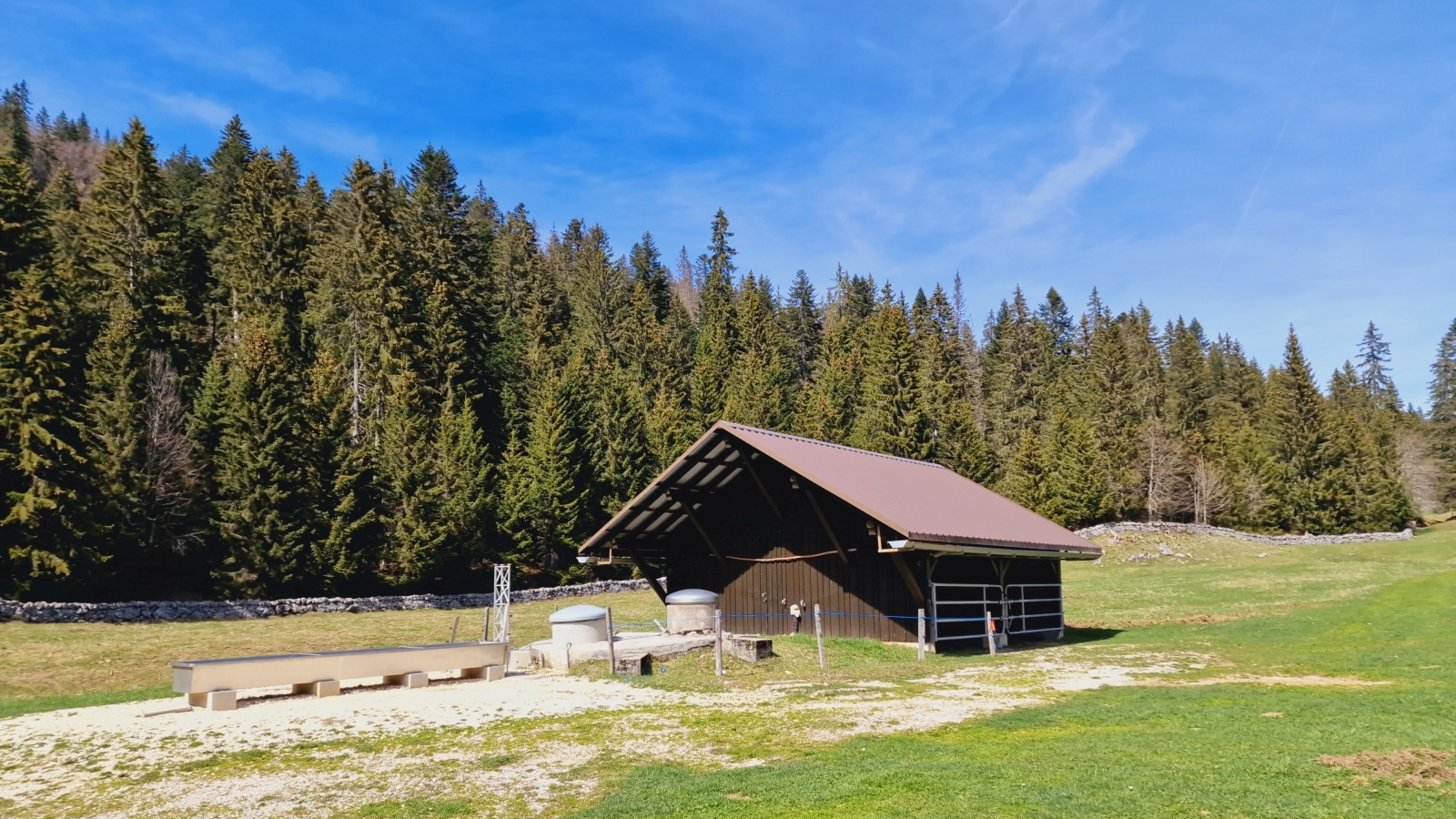 Couvert du Pré de Rolle – Saint-George – Vaud – Suisse