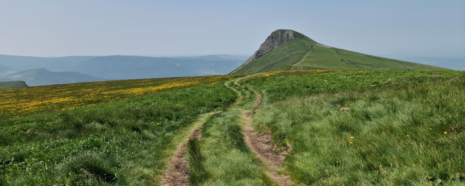 La banne d’Ordanche depuis le col de Guery