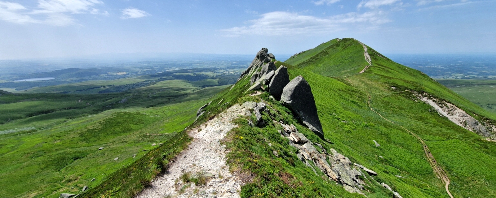La Vallée de Chaudefour par les crêtes