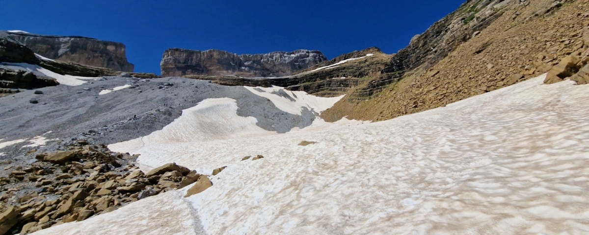 La Brèche de Roland depuis le Col de Tentes